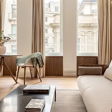 호텔 Palazzo Cordusio, A Gran Melia