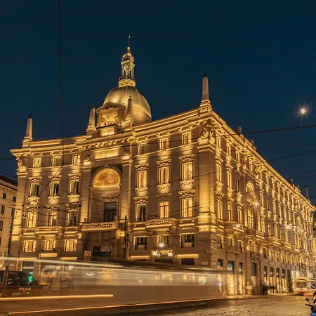 Palazzo Cordusio, A Gran Melia 5* Милан
