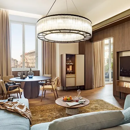 호텔 Palazzo Cordusio, A Gran Melia