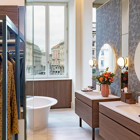 Palazzo Cordusio, A Gran Melia Отель 5*