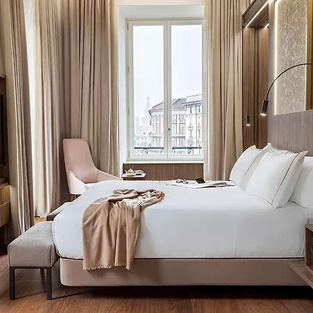 Palazzo Cordusio, A Gran Melia Отель Милан