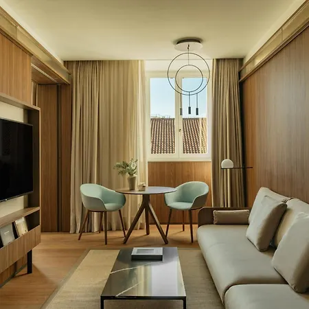 Palazzo Cordusio, A Gran Melia 米兰